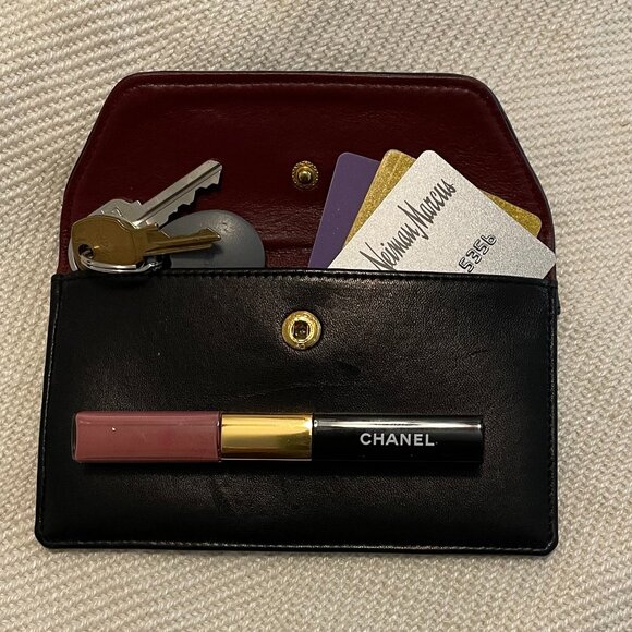 CHANEL Timeless Trapeze Quilted Leather Pouch in Black Calf Leather Authentic - Picture 2 of 10